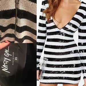 ❌❌❌V neck/back Nasty Gal sequin mini dress